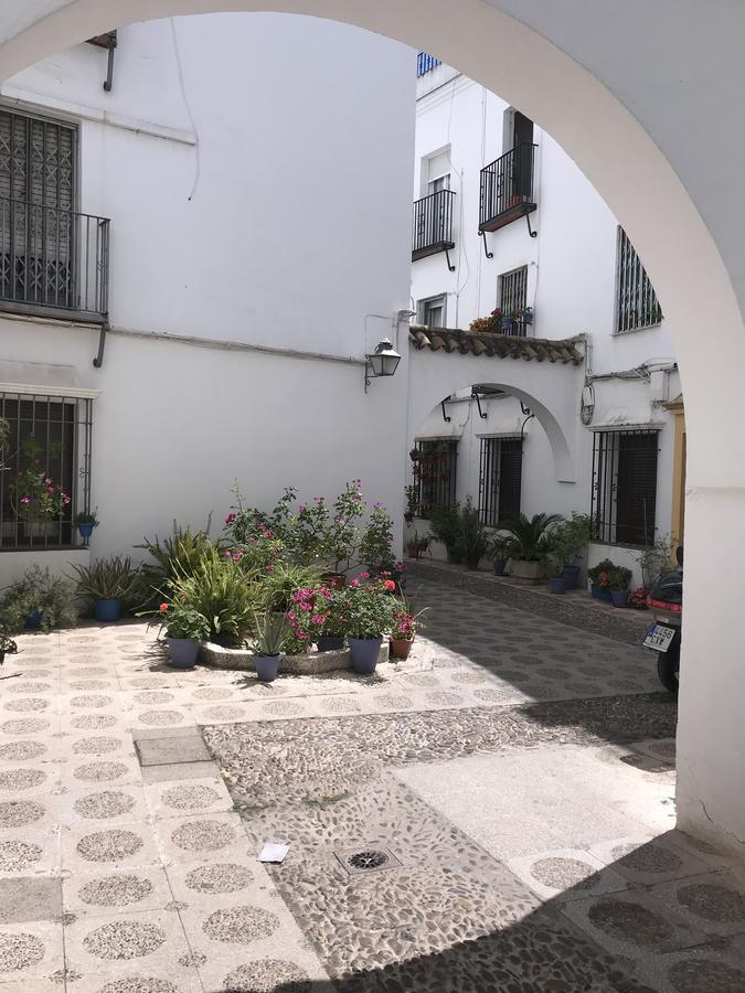 Apartamento A. Andalusí. Kordoba Bagian luar foto